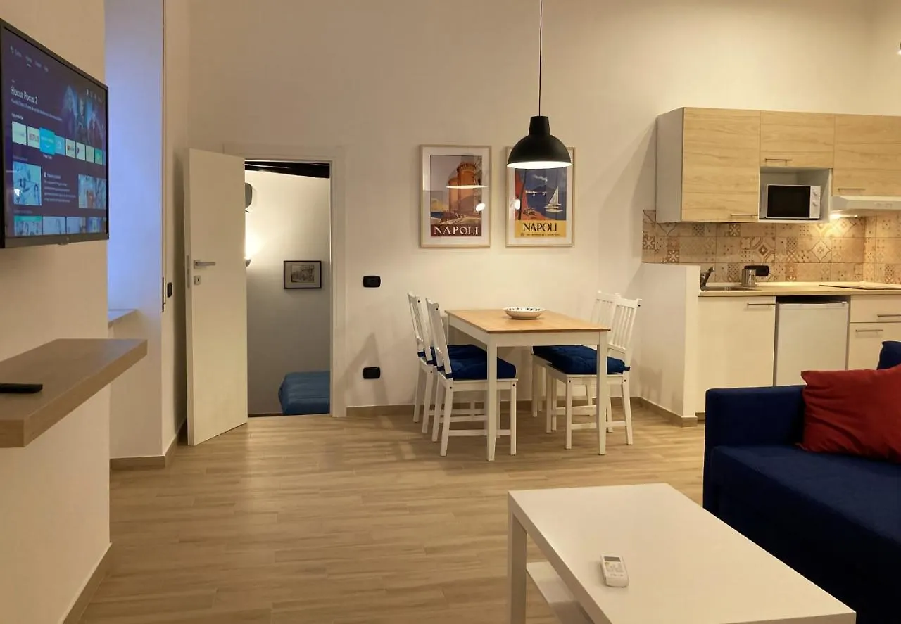 Apartment La Casa Blu Nel Cuore Storico Di Napoli Italy