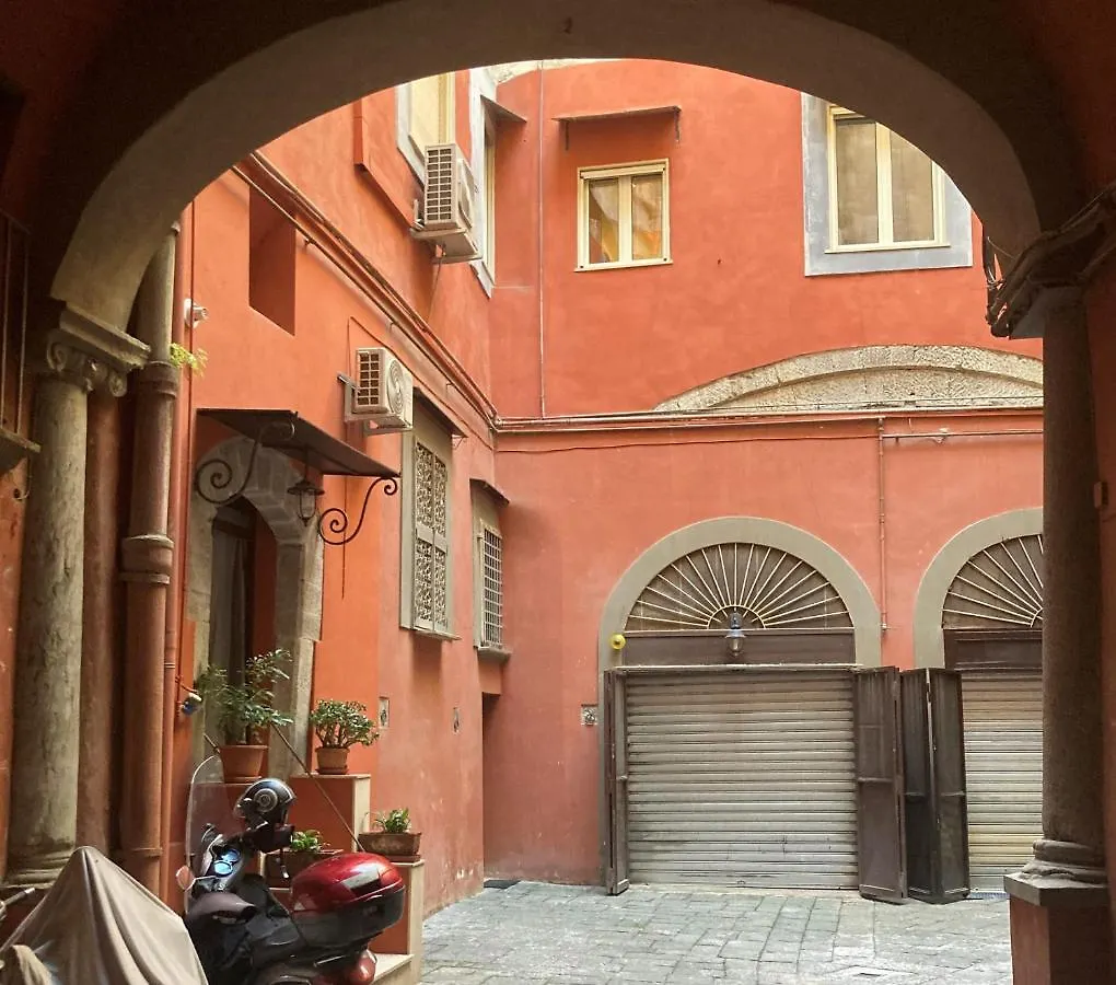 La Casa Blu Nel Cuore Storico Di Napoli Apartment Naples